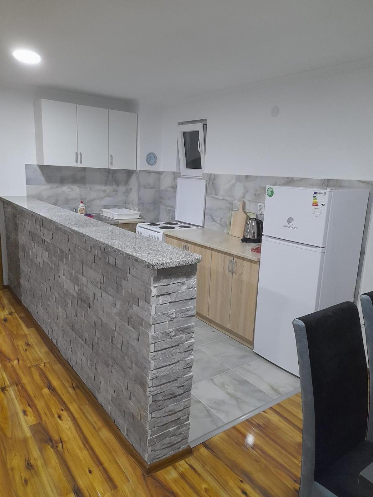Apartman Micevic Foca Eksteriør bilde